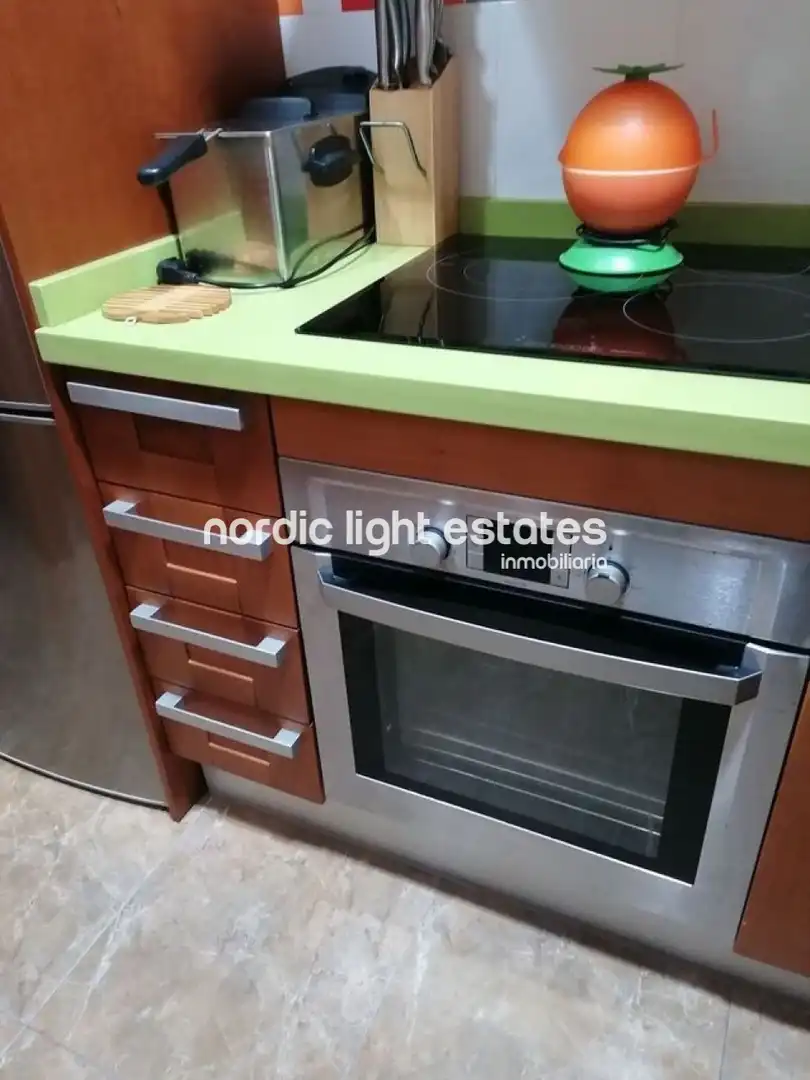 Piso con ascensor en venta en Torre del Mar, imagen 8