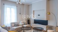 Sala d'estar de Apartament en venda en  Barcelona Capital