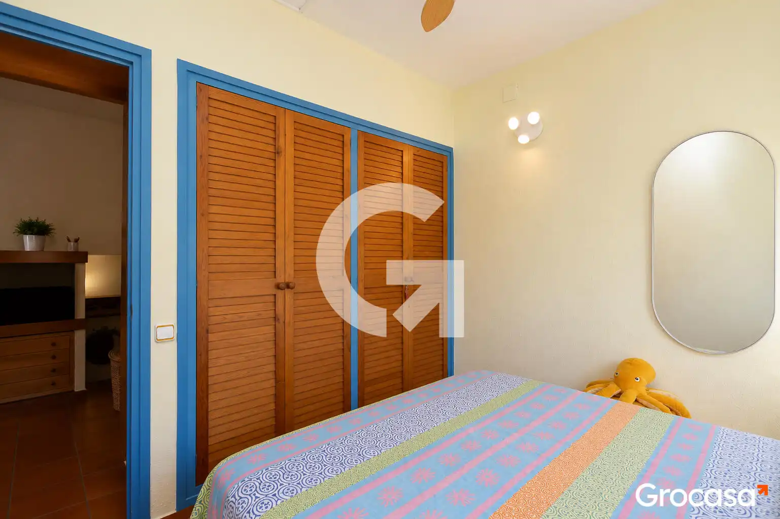Habitación de Dúplex en venta en Barcelona con Aire acondicionado, Calefacción y Jardín privado