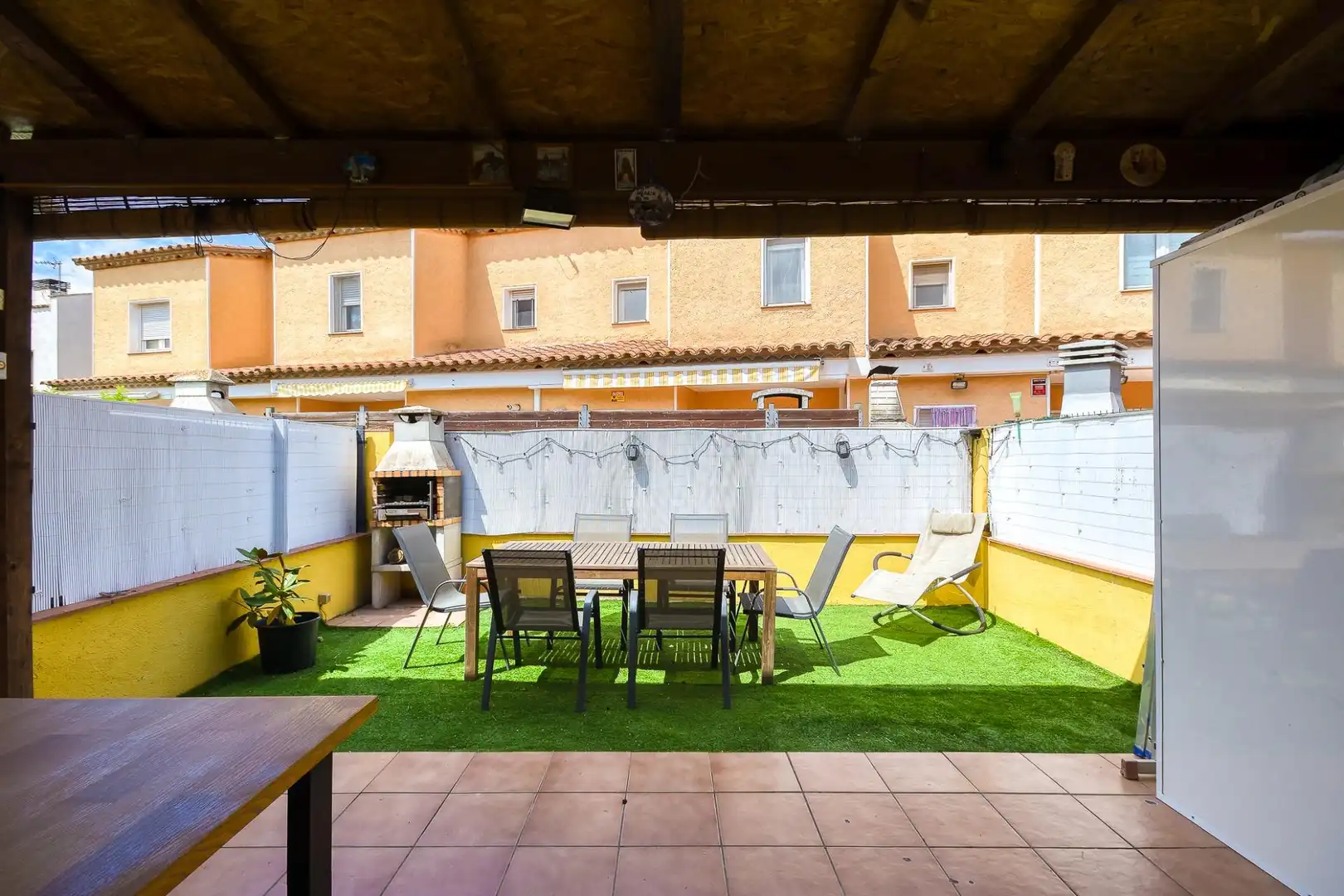 Terrassa de Casa adosada en venda en Torroella de Fluvià amb Aire condicionat, Calefacció i Jardí privat