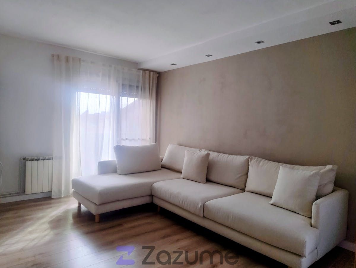 Living room of Flat for rent in Cerdanyola del Vallès  with Air Conditioner, Heating and Private garden