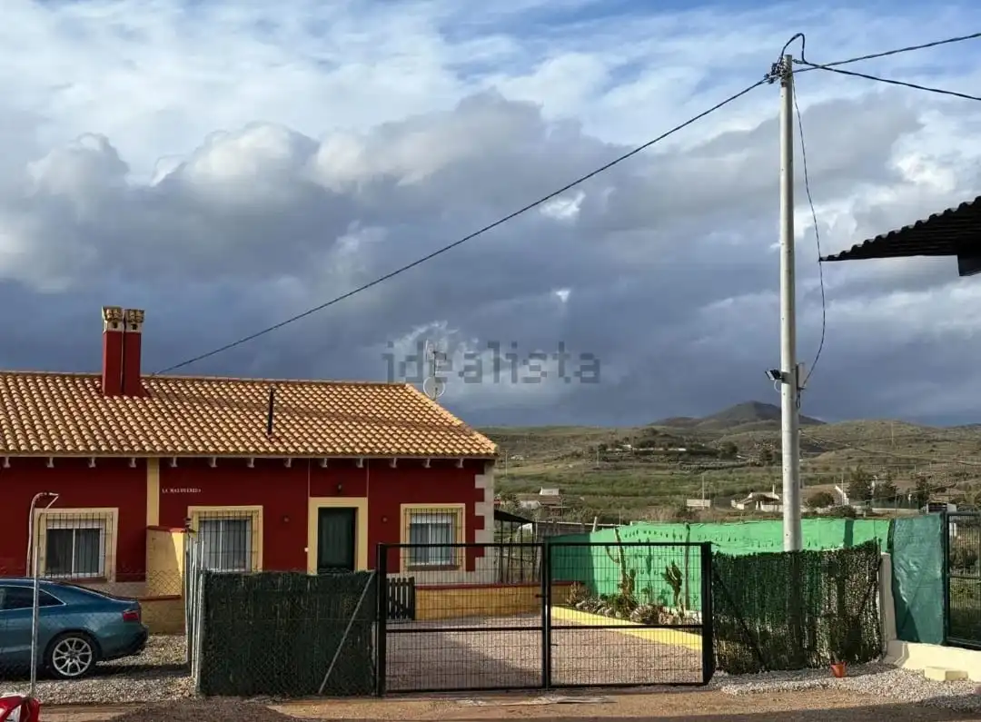 Casa adosada de alquiler en Pasaje las Gabinas, Los Puertos