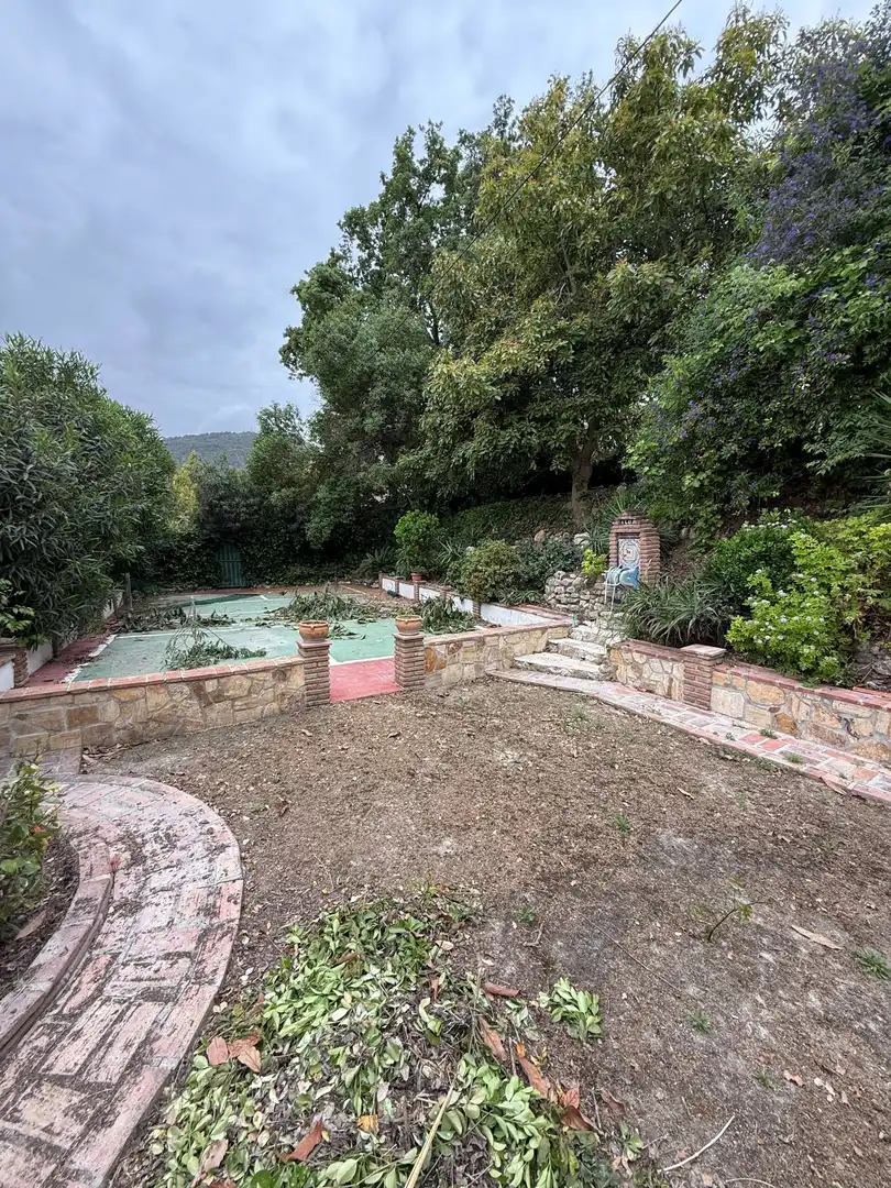 Jardín de Finca rústica en venta en Coín con Aire acondicionado, Calefacción y Jardín privado