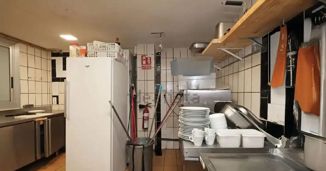 Local comercial en venta en Sants - Montjuïc, imagen 12