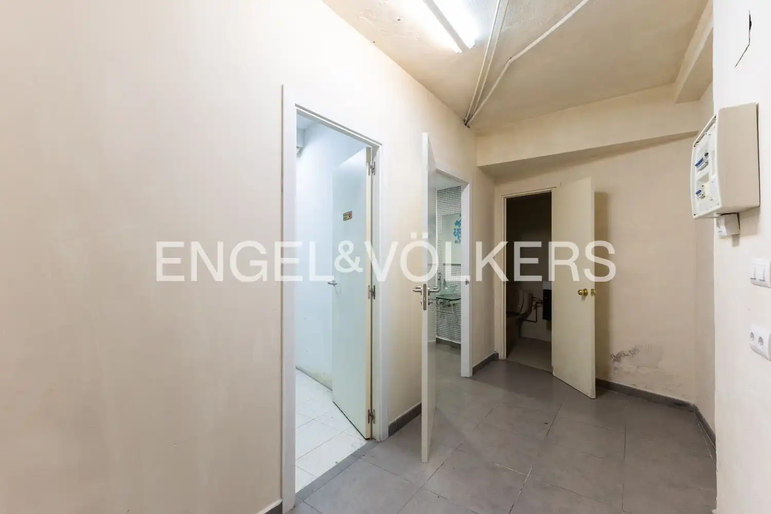 Houses for sale in Valencia  with Heating