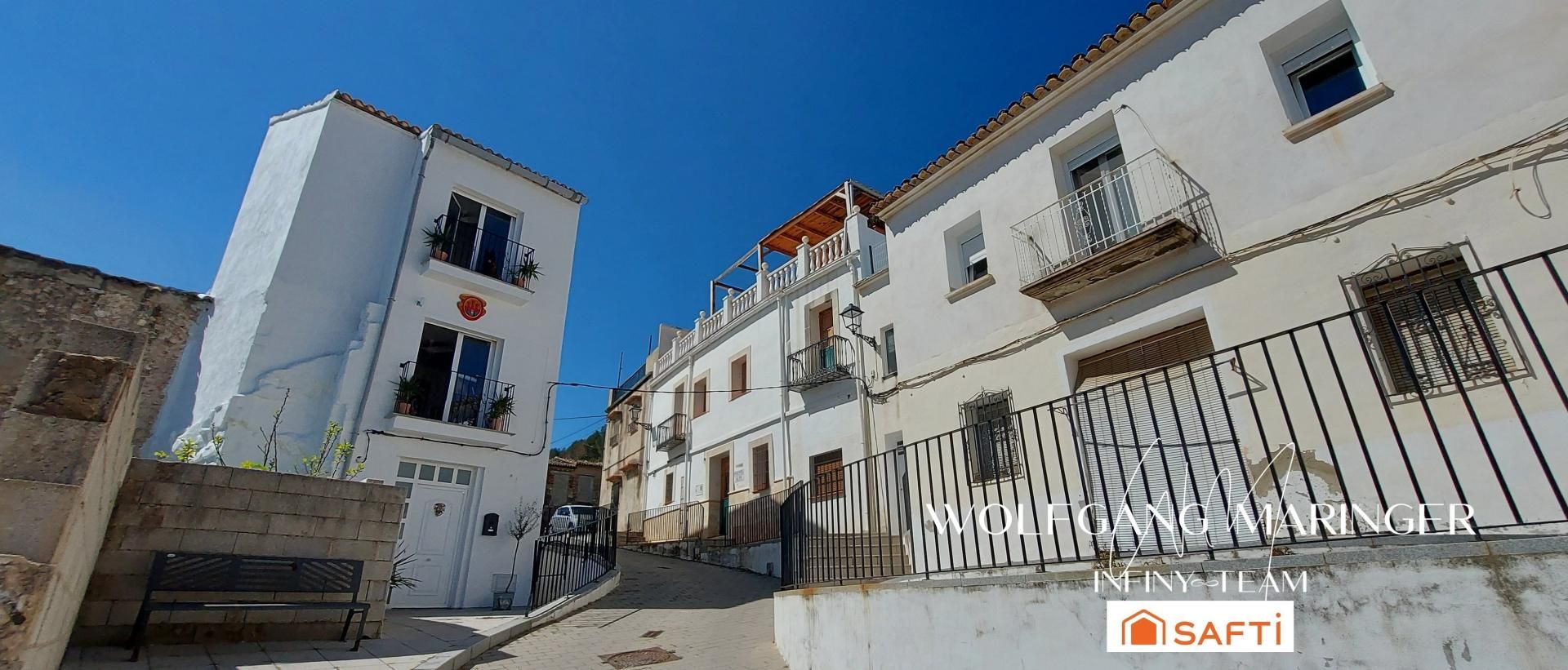 Vista exterior de Casa o xalet en venda en Palma de Gandia amb Calefacció i Terrassa