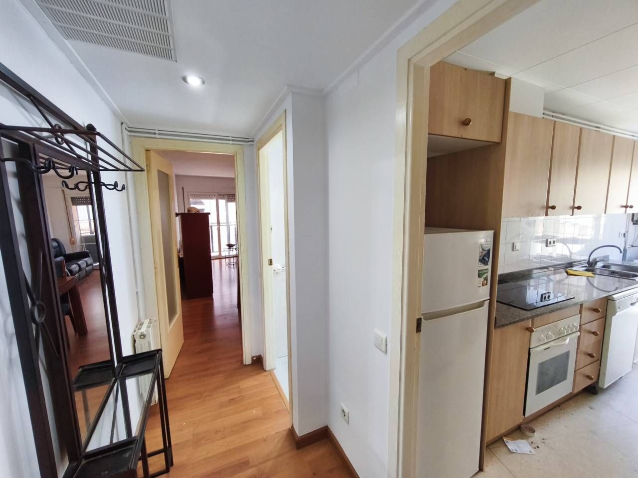 Flat for sale in Amposta  with Air Conditioner, Heating and Balcony