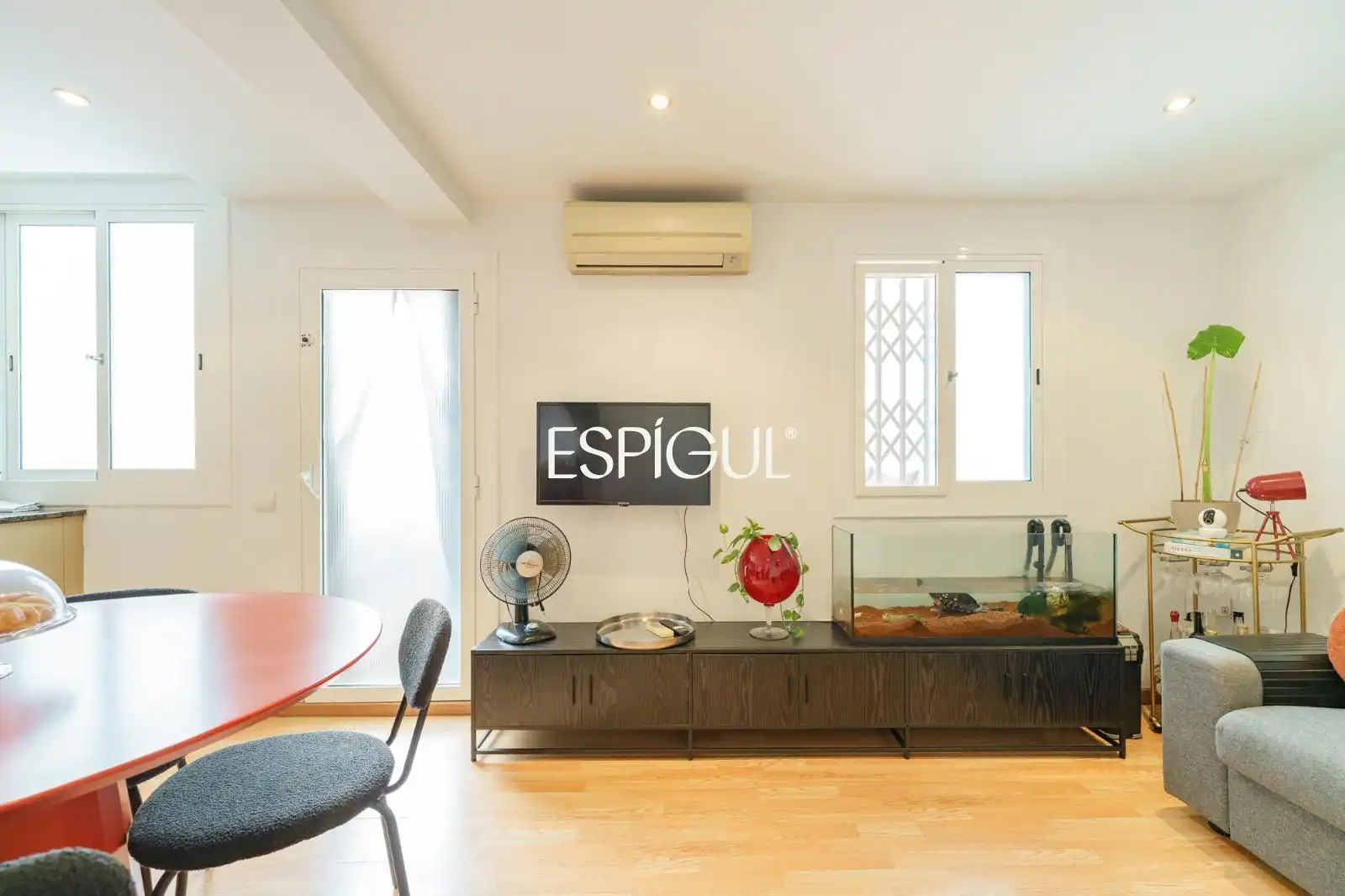 Wohnzimmer von Wohnung zur Miete in Sants - Montjuïc