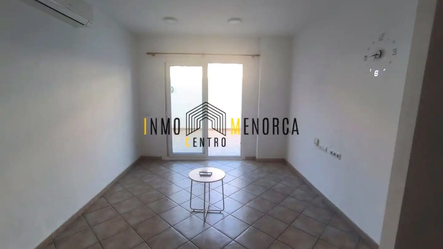 Vista exterior de Planta baja en venta en Ciutadella de Menorca con Aire acondicionado