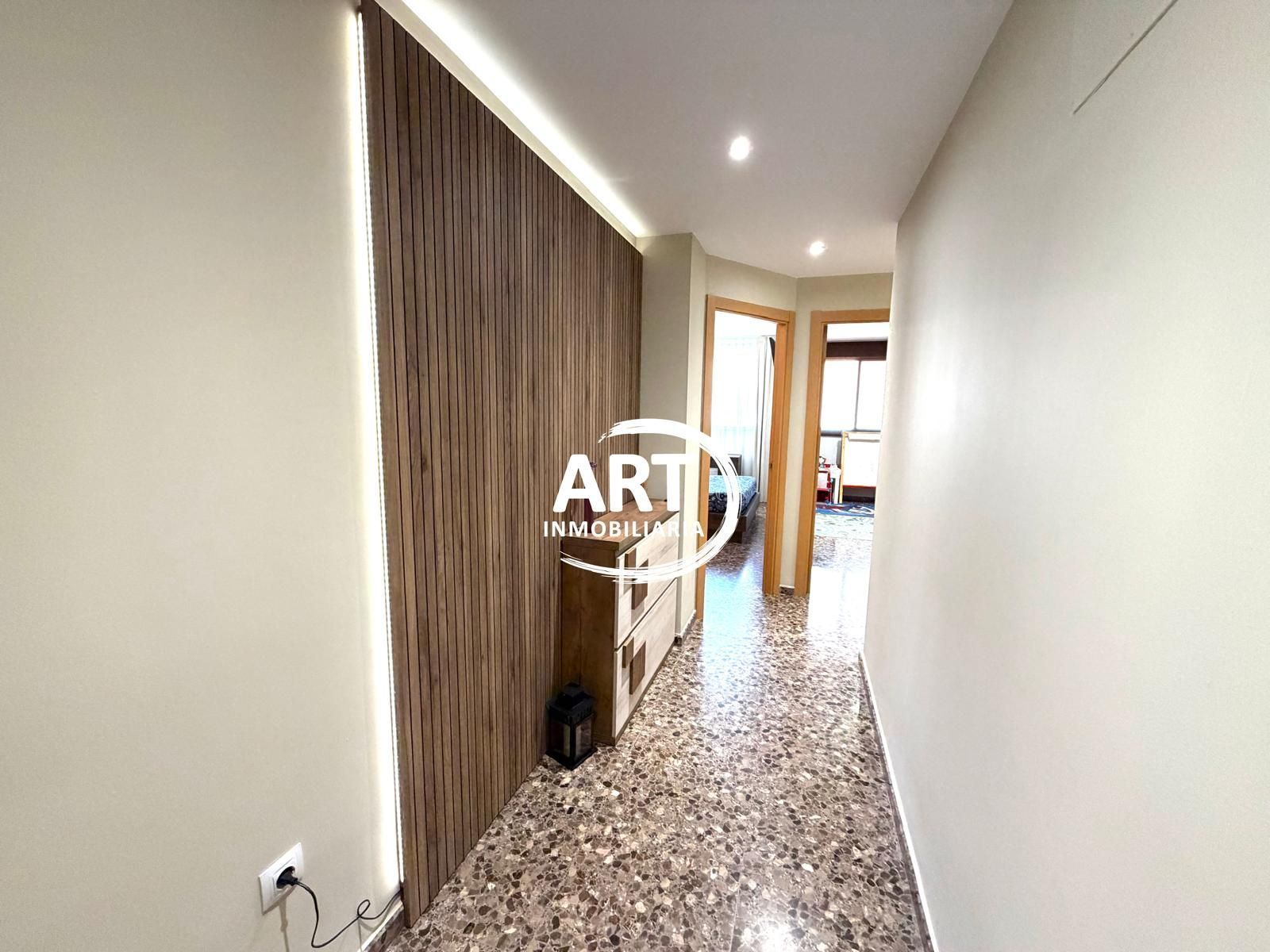 Flat for sale in Aldaia  with Air Conditioner and Heating