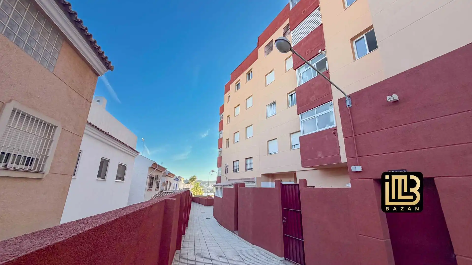Vista exterior de Pis de lloguer en Mijas amb Aire condicionat, Calefacció i Terrassa