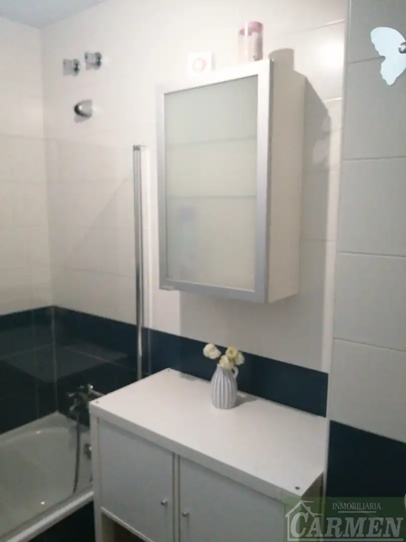 Piso en venta en Caballero Bonald - San José Obrero - Guadalcacín