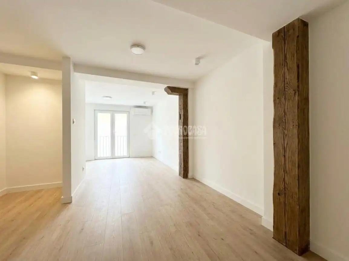 Appartamento con balcone in vendita a Centro - Ayuntamiento, imagen 10