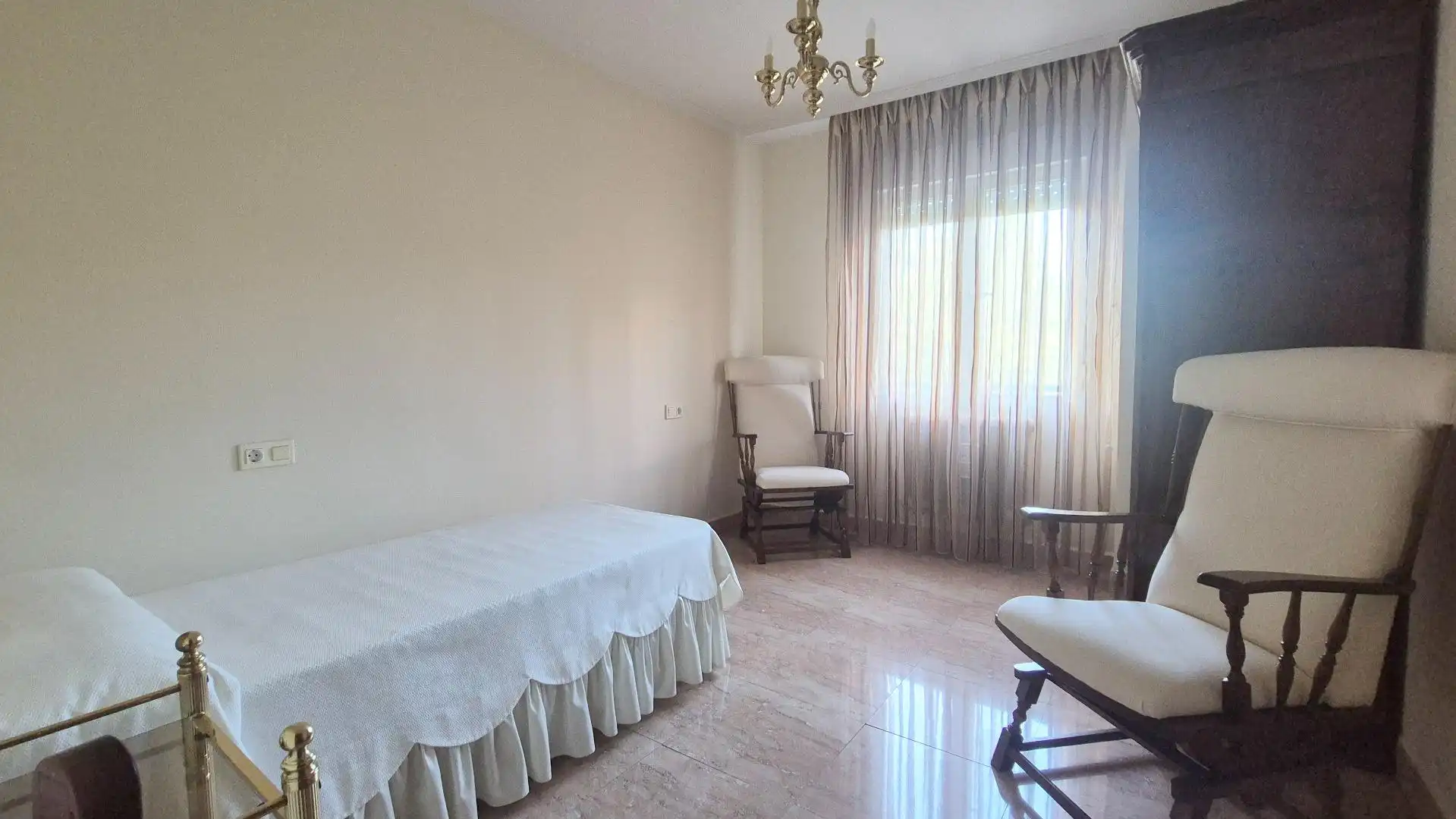 Bedroom of Flat for sale in Salamanca  with Heating and Balcony