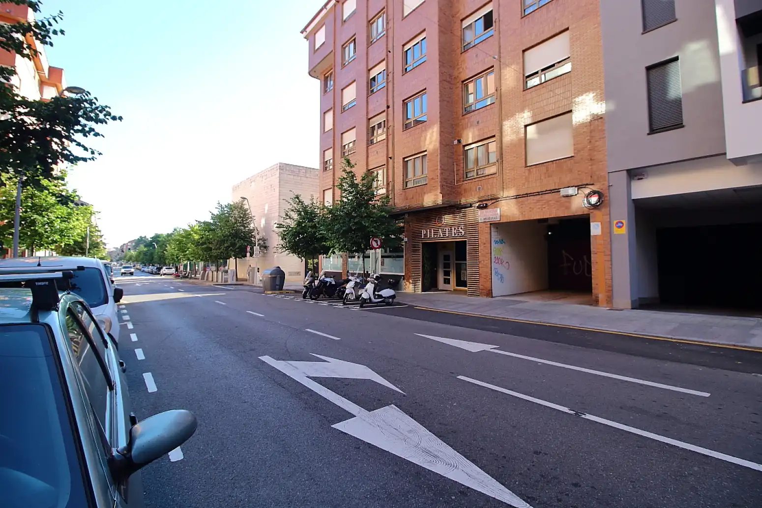 Vista exterior de Pis en venda en Gijón  amb Calefacció i Parquet