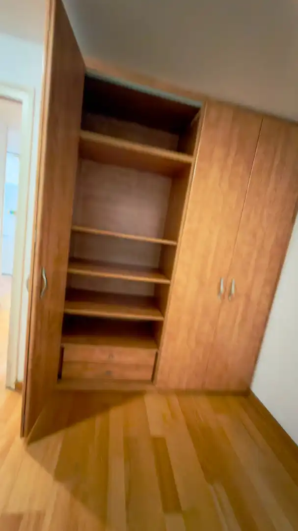 Habitación de Piso en venta en Barcelona con Calefacción, Parquet y Trastero