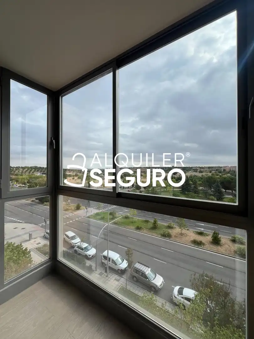 Exterior view of Flat for rent in Fuencarral - El Pardo
