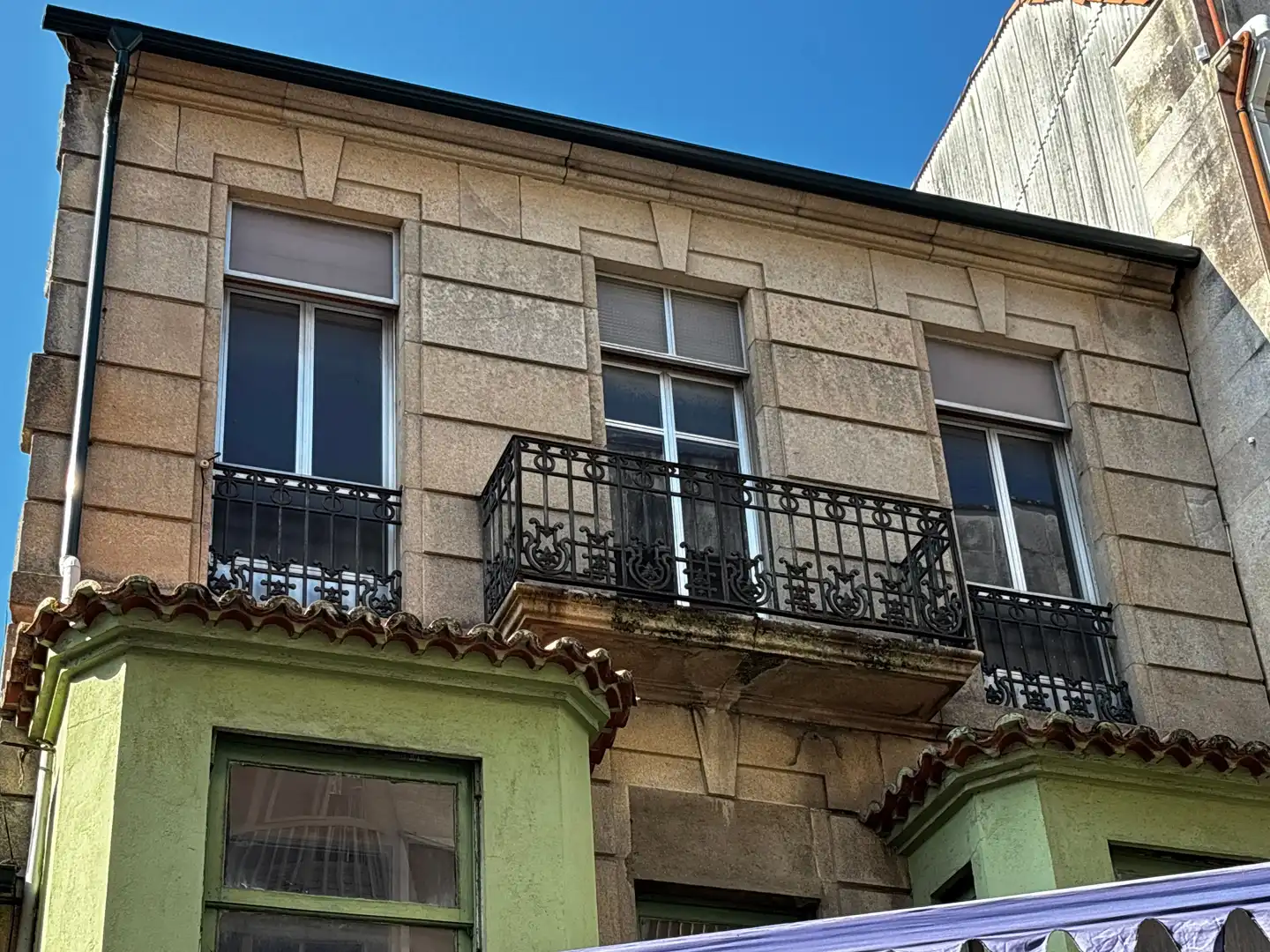 Vista exterior de Piso en venta en Marín con Balcón