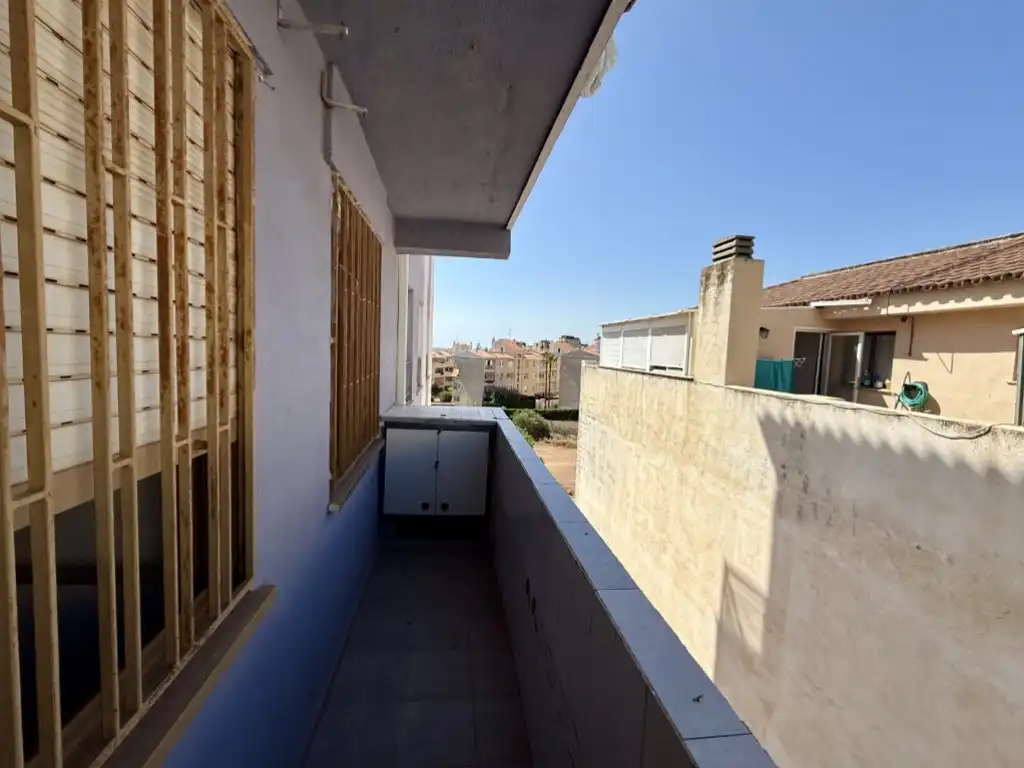 Terrasse von Wohnung zum Verkauf in Benicasim / Benicàssim mit Waschmaschine und Balkon