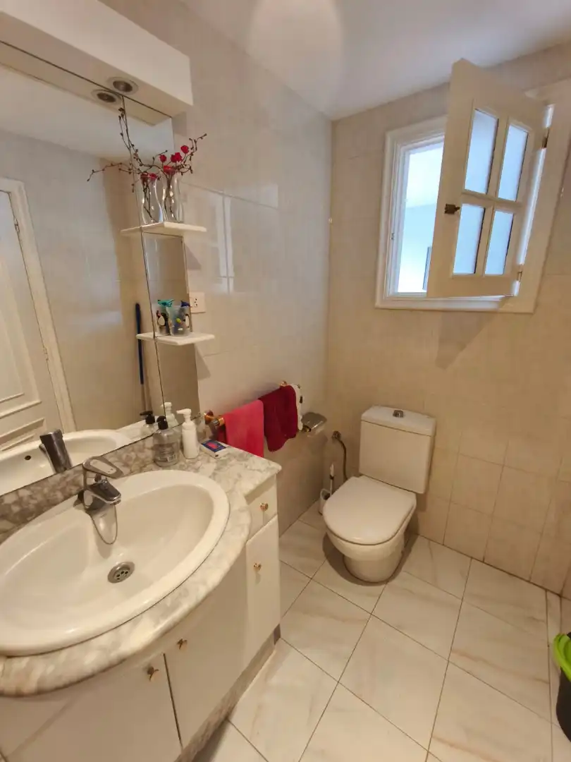 Bathroom of Houses for sale in Toén  with Heating, Private garden and Parquet flooring