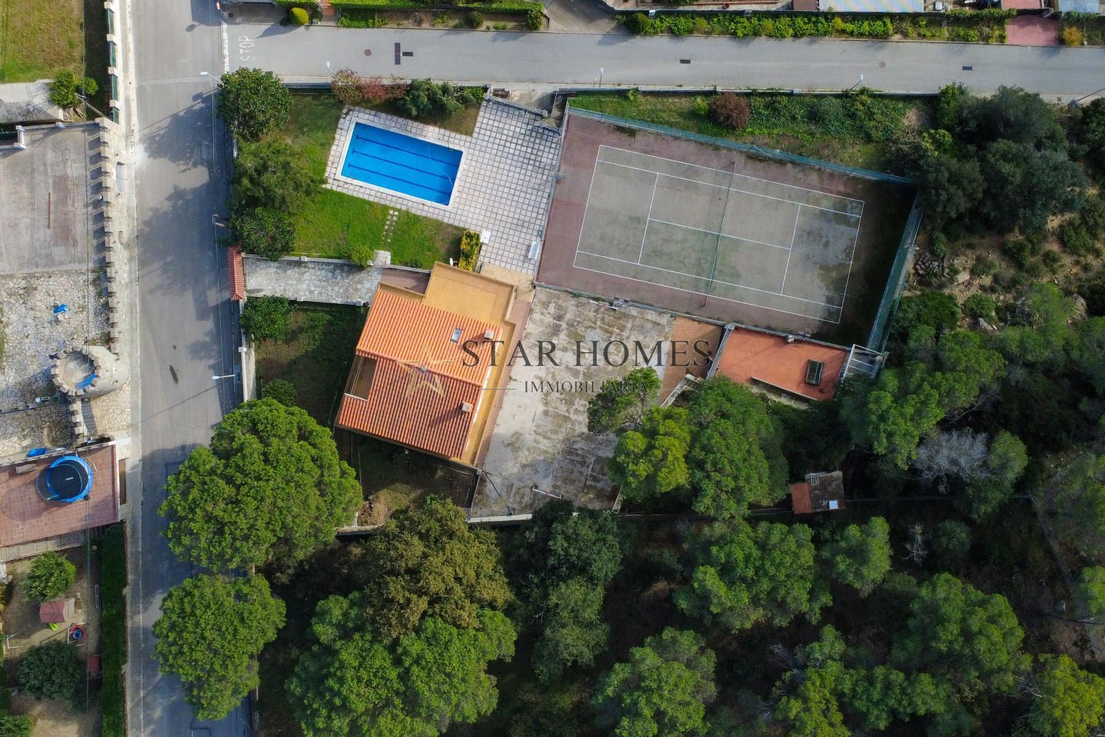 Vista exterior de Casa o xalet en venda en Vilanova del Vallès amb Calefacció, Terrassa i Traster