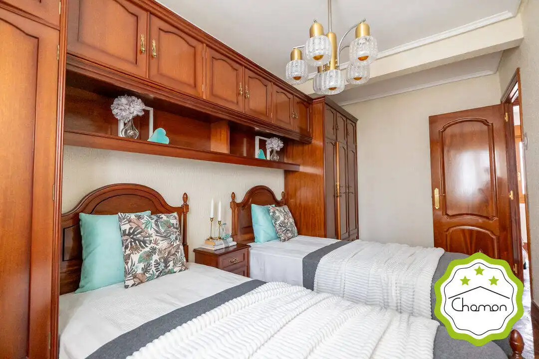 Habitación de Piso en venta en Barakaldo  con Trastero