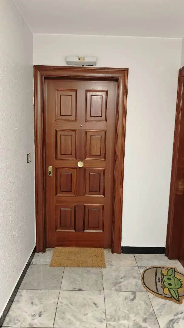 Piso de alquiler en Culleredo con Jardín privado, Parquet y Amueblado