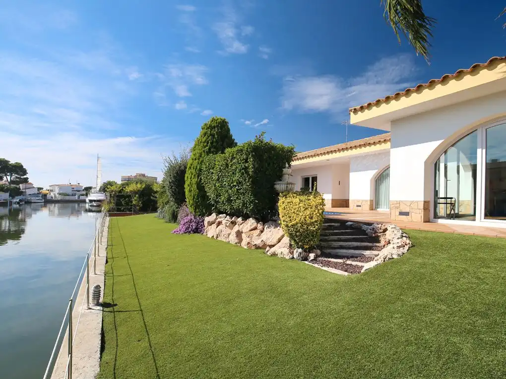 Casa amb piscina en venda a Santa Margarita