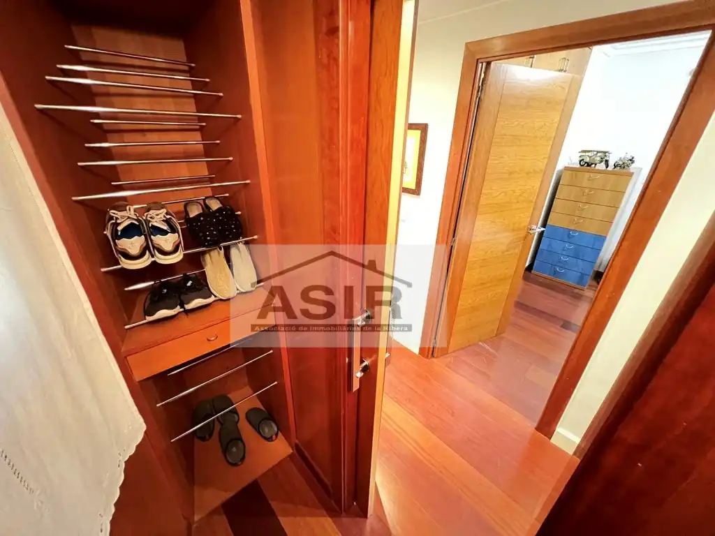 Flat for rent in Plaza Major, Centre