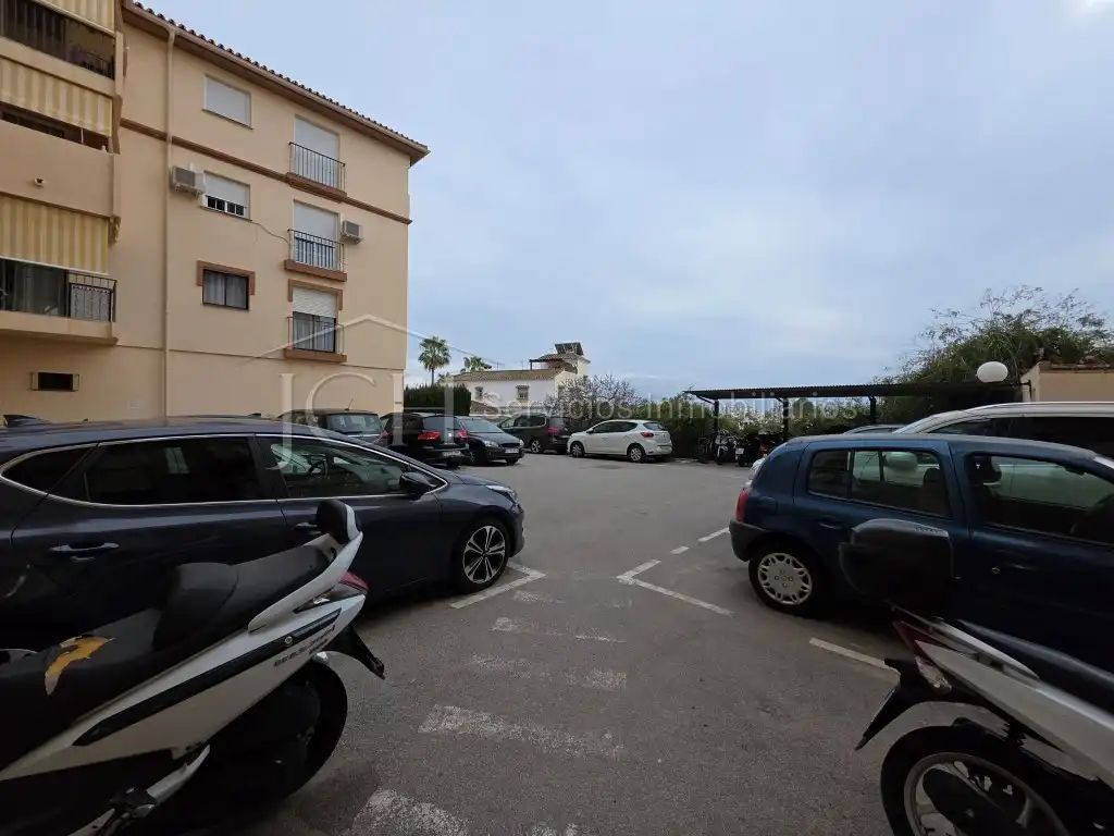 Aparcament de Pis en venda en Mijas amb Moblat i Forn