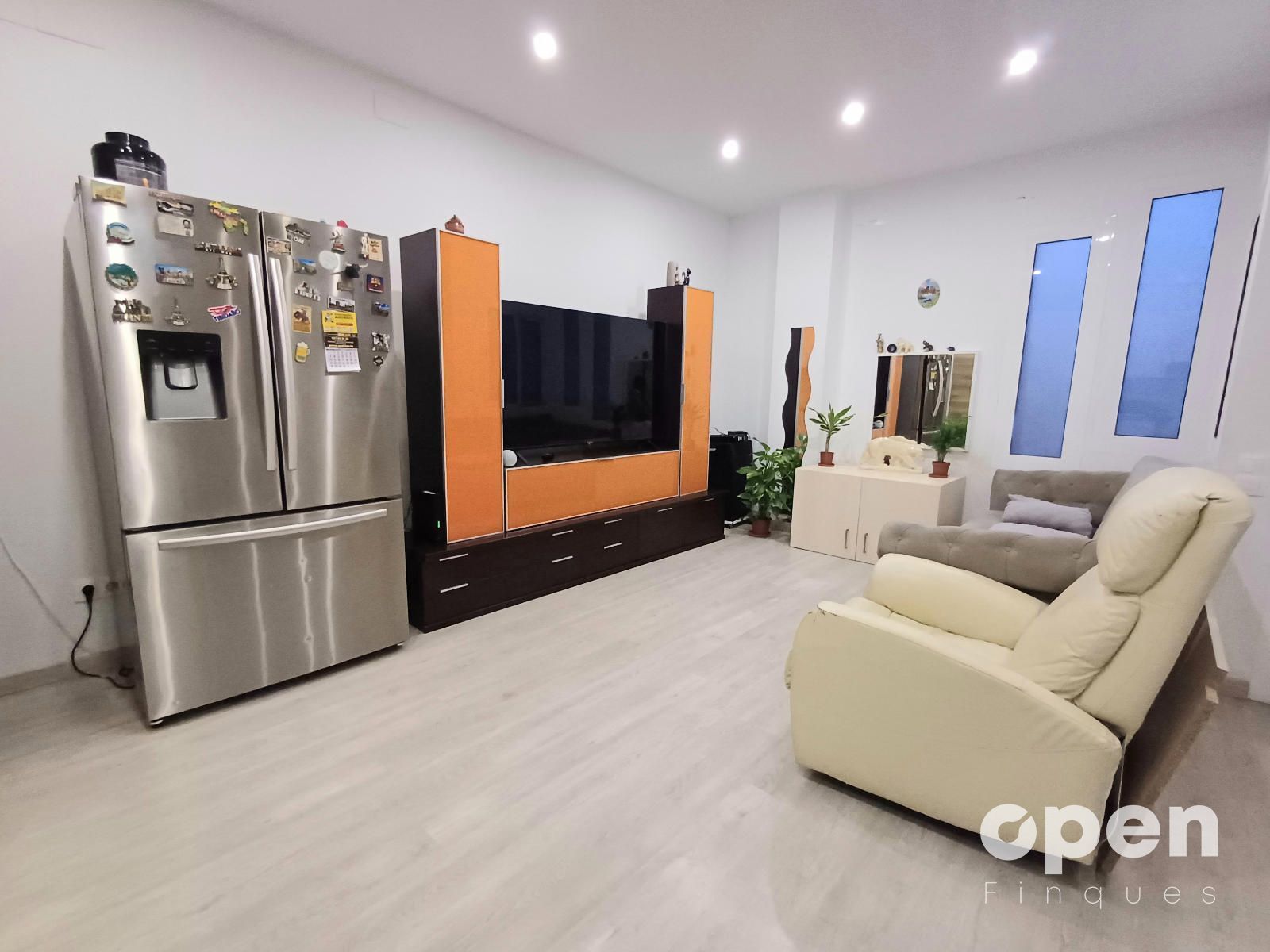 Living room of Flat for sale in Sabadell  with Air Conditioner, Heating and Terrace