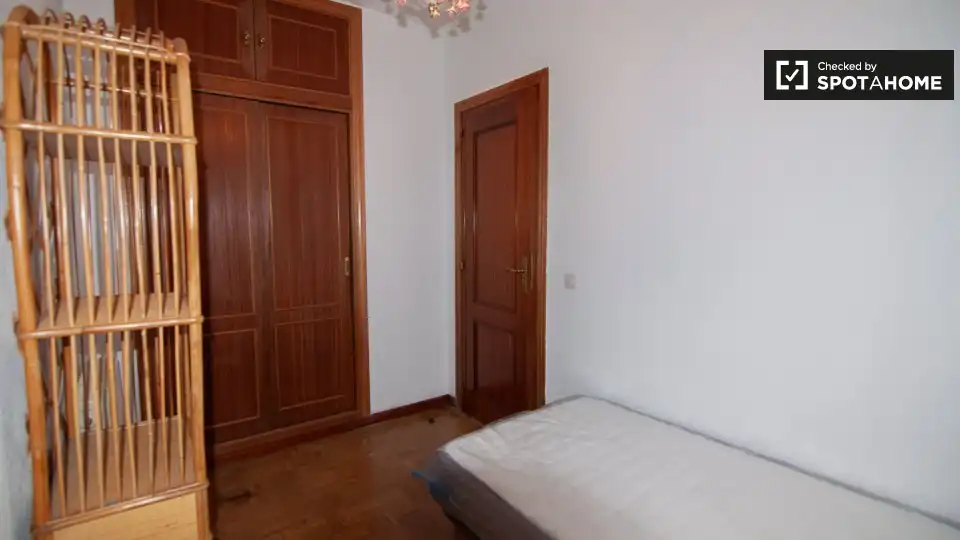 Habitació a Guindalera