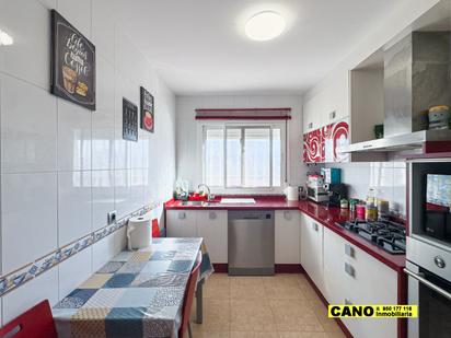 Kitchen of House or chalet for sale in  Almería Capital  with Terrace