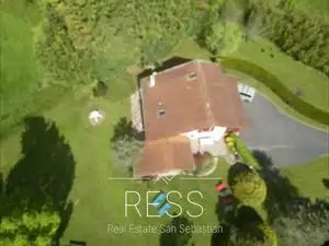 Vista exterior de Casa o chalet en venta en Urrugne con Amueblado