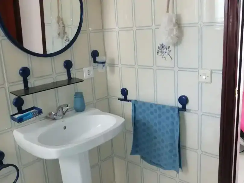 Baño de Piso en venta en Conil de la Frontera con Jardín privado