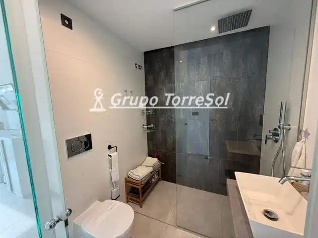 Àtic amb piscina en venda a Malva Rosa La, imagen 7