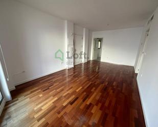 Sala d'estar de Apartament de lloguer en Badajoz Capital amb Aire condicionat i Calefacció