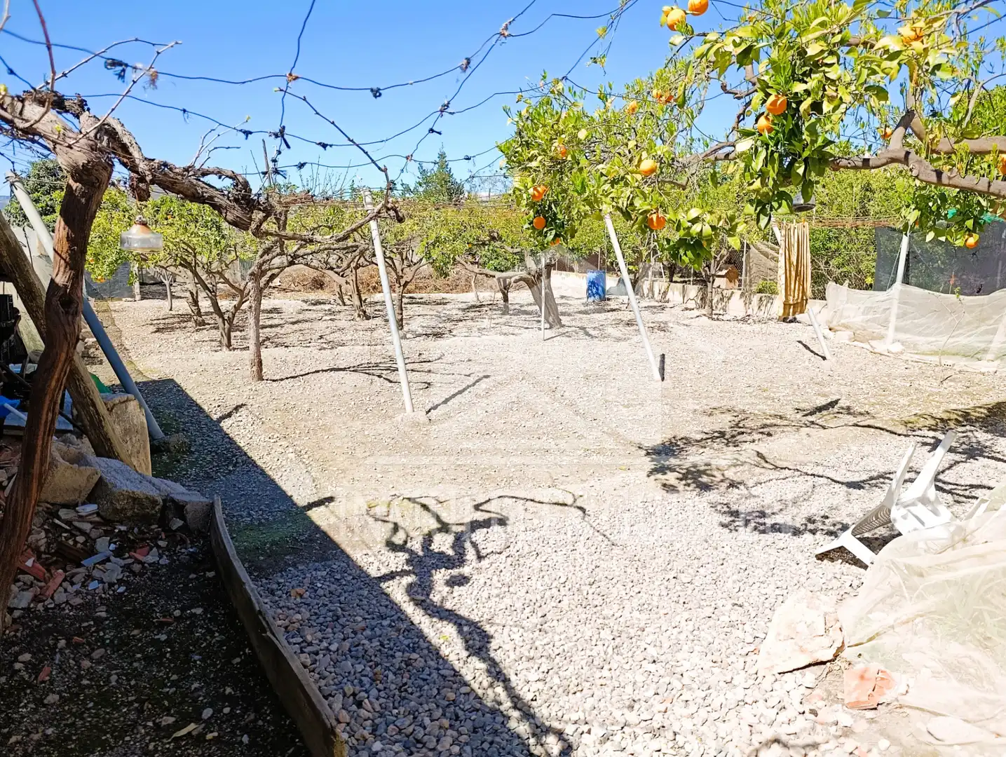 Detached house with garden for sale in Berja