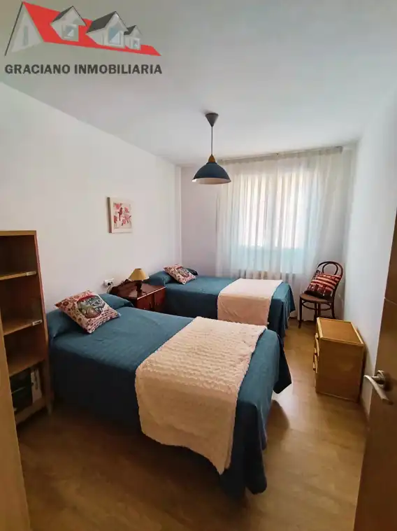 Habitación de Piso en venta en Yeste con Calefacción