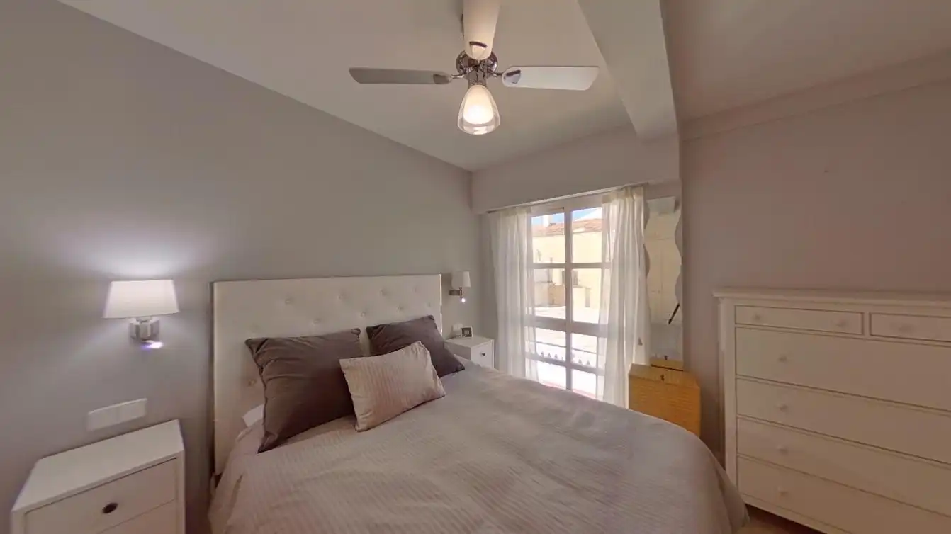 Flat with lift to rent in Calle de Alvarado, imagen 24