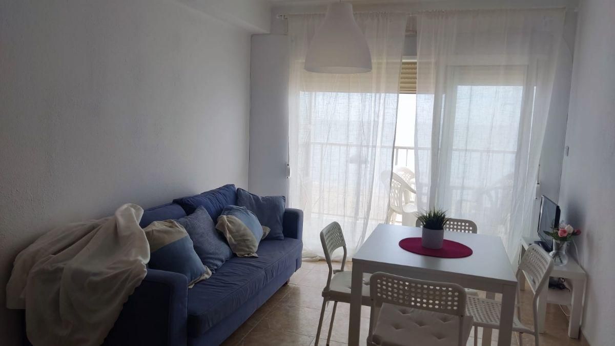 Apartment to rent in  LAS GOLAS, 128, El Perellonet