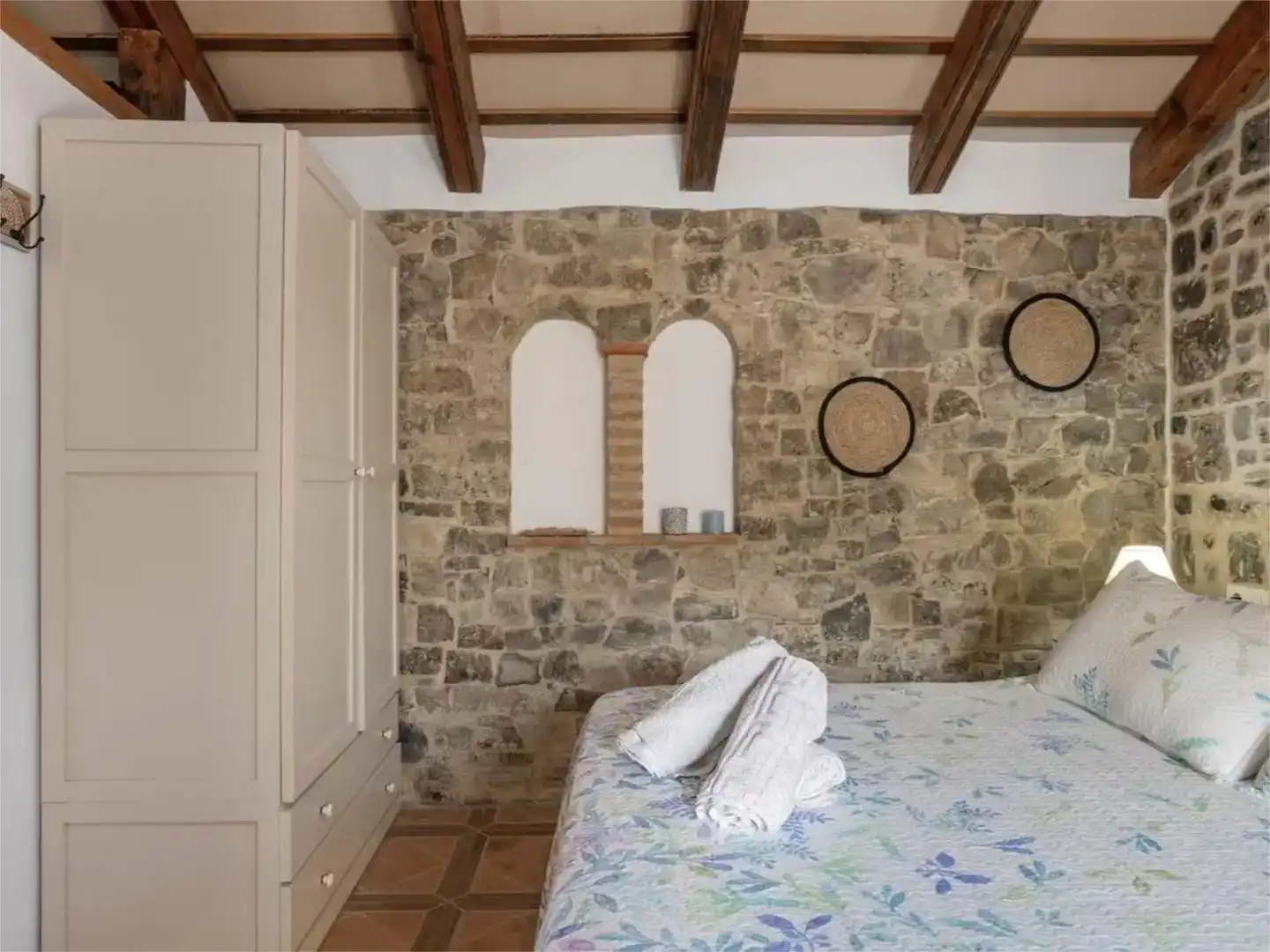 Dormitori de Finca rústica de lloguer en Conil de la Frontera amb Aire condicionat, Jardí privat i Piscina