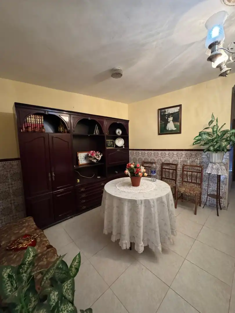 Dining room of Houses for sale in Monterrubio de la Serena  with Air Conditioner, Parquet flooring and Storage room
