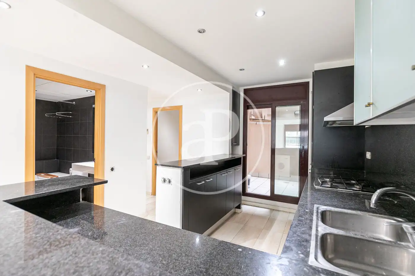 Cocina de Piso en venta en Barcelona con Aire acondicionado, Calefacción y Terraza