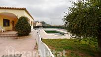 House or chalet for sale in Onda  with Air Conditioner, Heating and Private garden