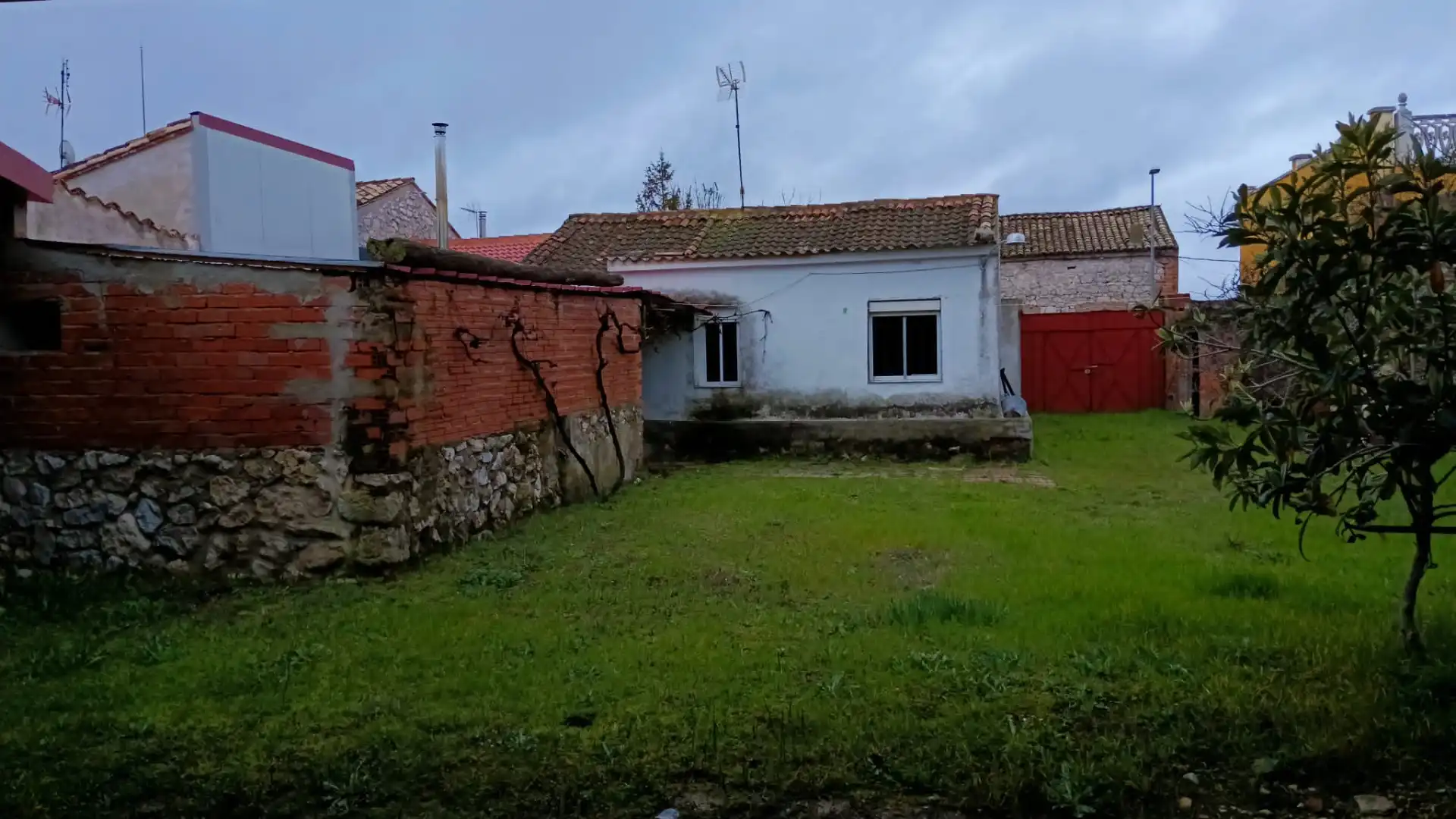 Casa o chalet en venta en La Parrilla  con Calefacción, Jardín privado y Terraza