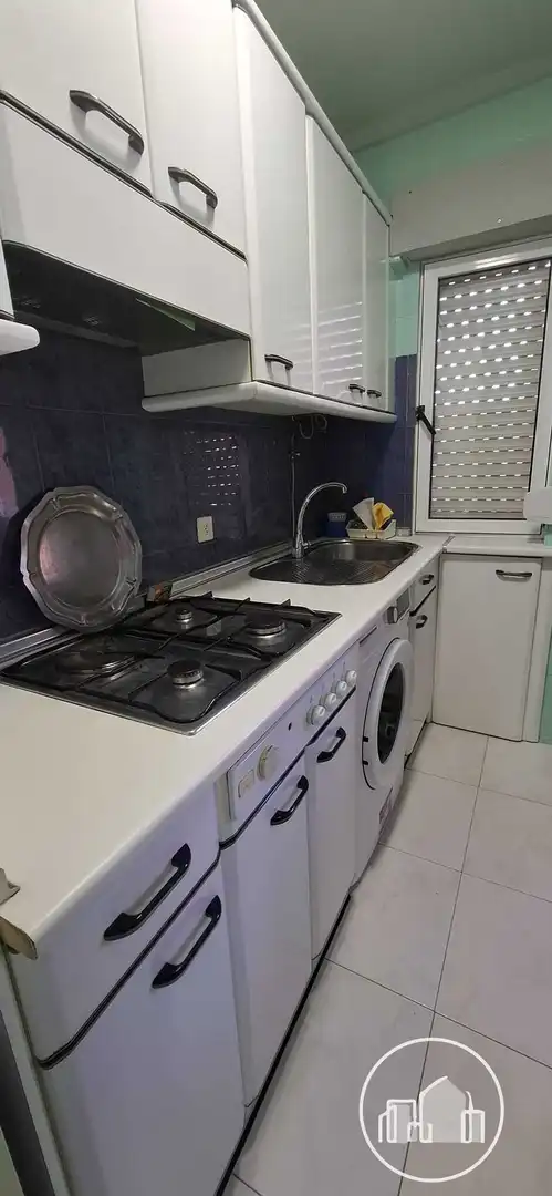 Cuina de Pis de lloguer en Villarcayo de Merindad de Castilla la Vieja amb Calefacció