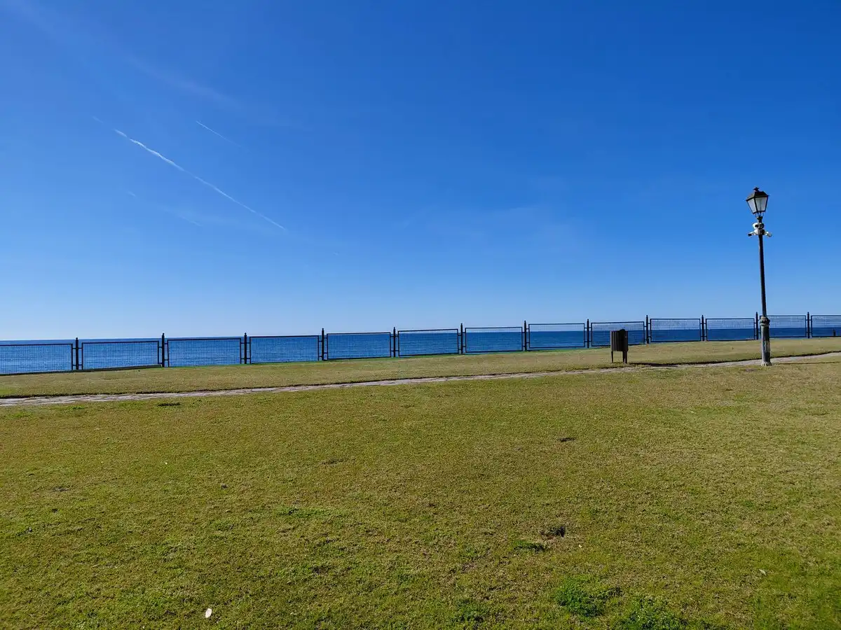 Vista exterior de Ático en venta en Marbella con Terraza, Trastero y Piscina