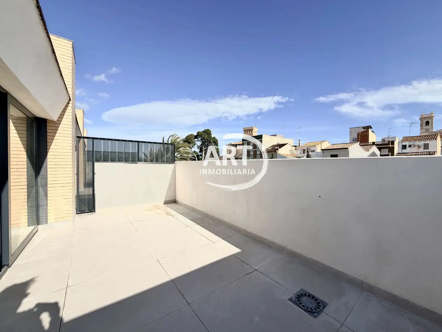Exterior view of Detached homes for sale in Benissanó  with Air Conditioner, Heating and Private garden