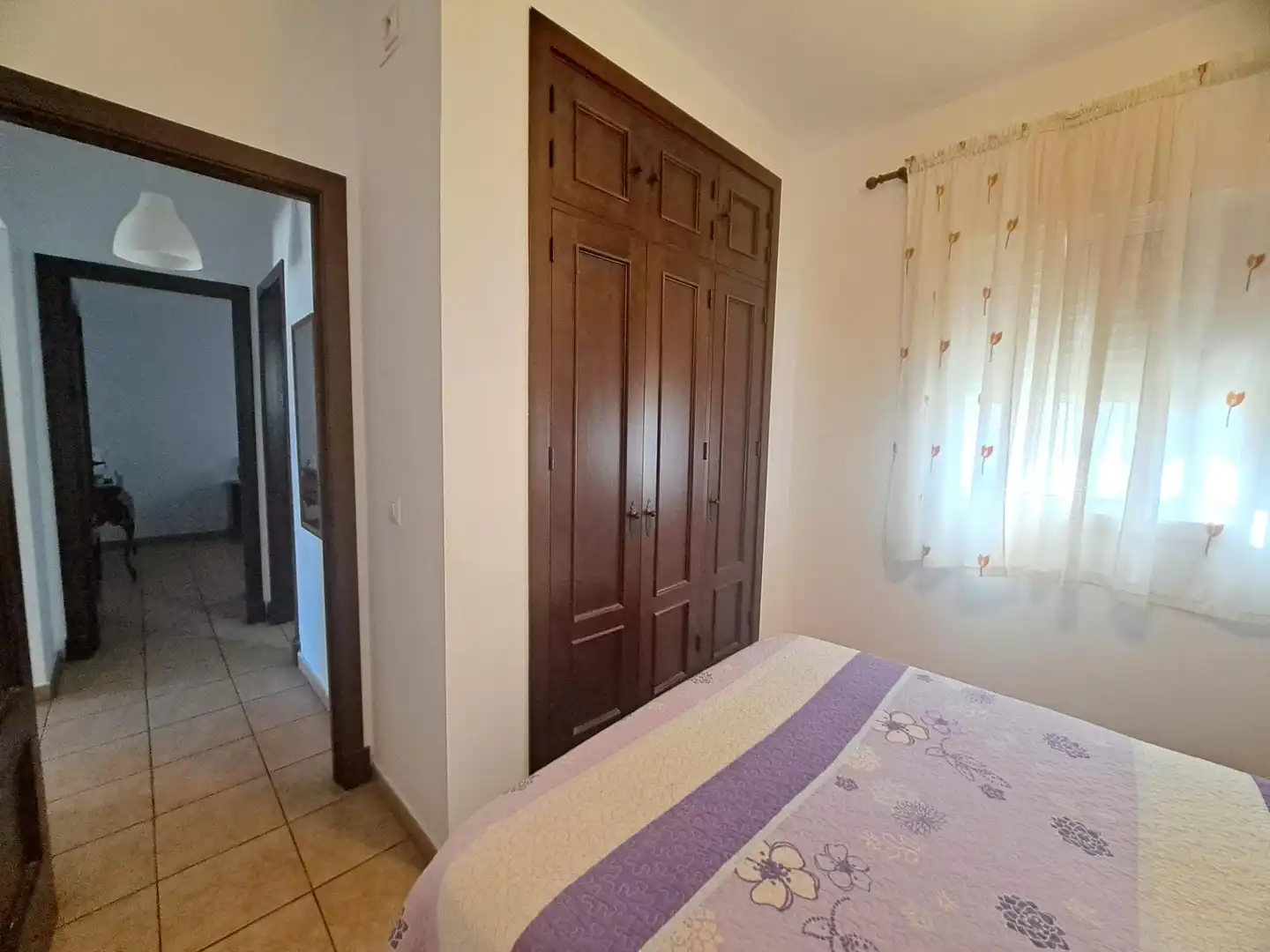 Habitación de Casa o chalet en venta en Chiclana de la Frontera con Aire acondicionado, Jardín privado y Trastero